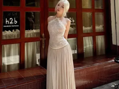 Đầm yếm ren dáng dài