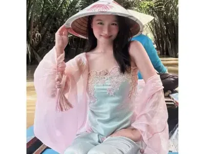 Manoli Outfit (kèm choàng)