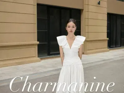 Charmanine váy Size M