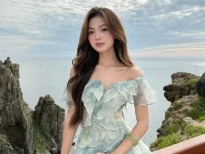 Váy trễ vai voan Olv xanh