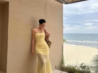 Cho thuê váy vàng dài size L