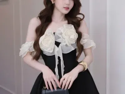 VÁY HOA TRỄ VAI DÁNG XOÈ
