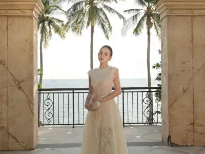 Lily DRESS
