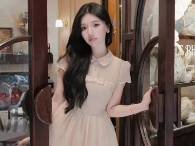 Será V632 Lucia Váy cổ sen