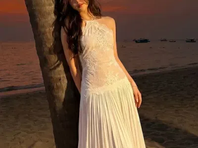 V537 Maxi yếm ren