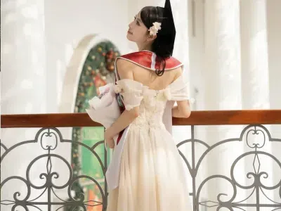 Tiela M117 Dress