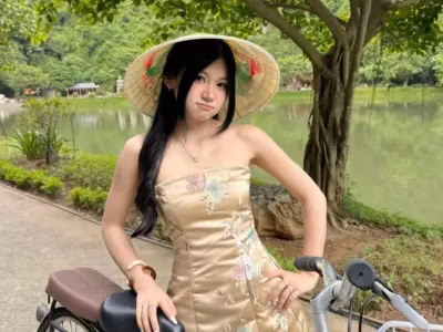 Swia Size S V584 Váy gấm