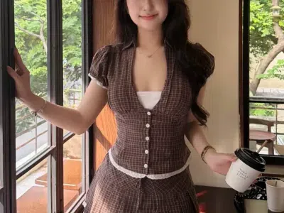 V667 Set caro nâu byvee SIZE S