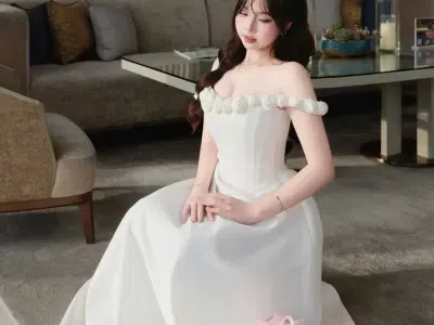 Brand: Themaven Miranda Dress