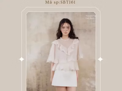 🦢 Brand: Betti

Chi phí thuê: 220.000/ 24h
Giá niêm yết:
Size: S L

Đặt lịch gi