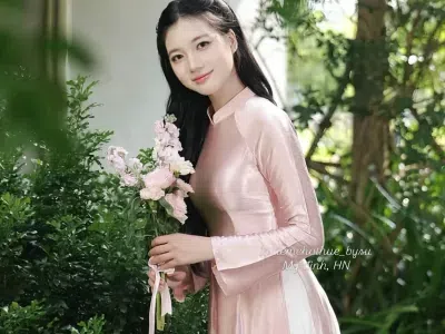 AD95-96 Áo dài Vân Diễm HỒNG size S, M