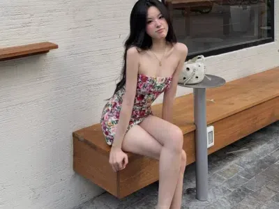 Váy ống hoa hồng