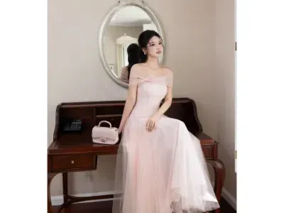 Tiela M157 Dress
