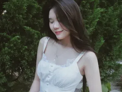 Fback váy