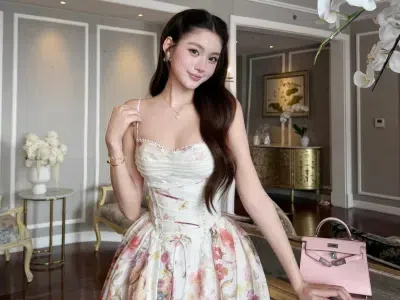 CHOUCHOU V563 Đầm hoa corset