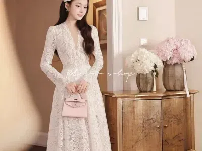 Váy ren trắng