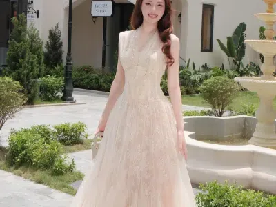 Váy dự tiệc trắng